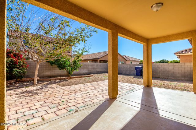 6829 S Cortazar Court, Tucson, AZ 85756