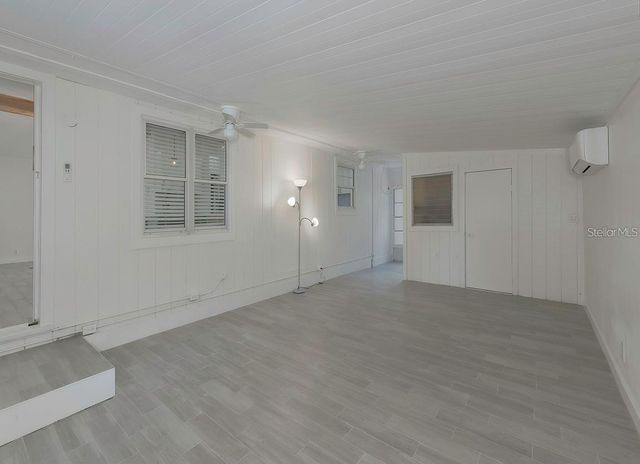 1428 ILLINOIS AVENUE, Palm Harbor, FL 34683