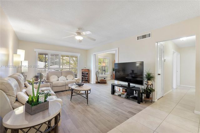 6750 NE 21st Rd 124, Fort Lauderdale, FL 33308