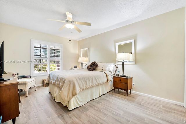 6750 NE 21st Rd 124, Fort Lauderdale, FL 33308