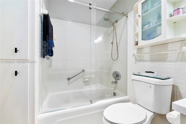 6750 NE 21st Rd 124, Fort Lauderdale, FL 33308