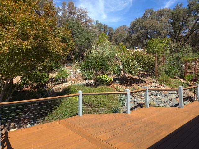 13284 Thistle Loop, Penn Valley, CA 95946