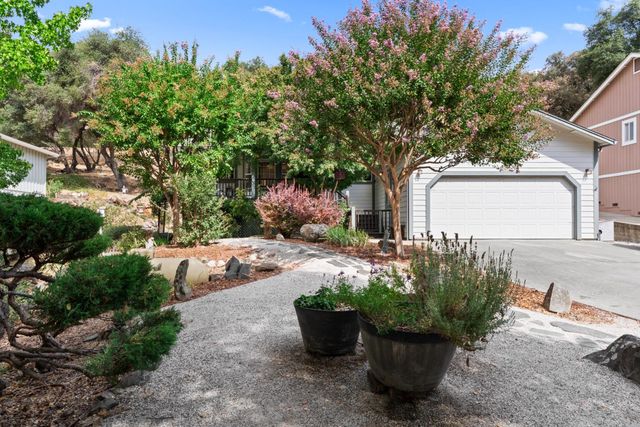 13284 Thistle Loop, Penn Valley, CA 95946
