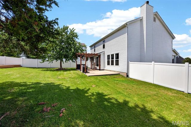 67 Old Chesapeake Drive, Wentzville, MO 63385