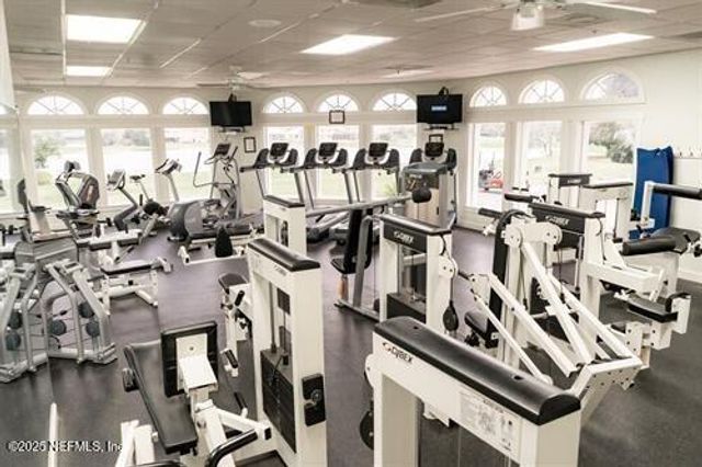 9120 PLAYERS Drive, Weeki Wachee, FL 34613