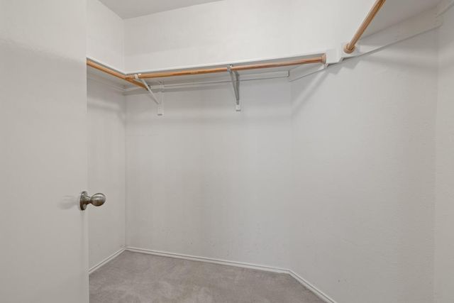 808 Minturn LN, Austin, TX 78748