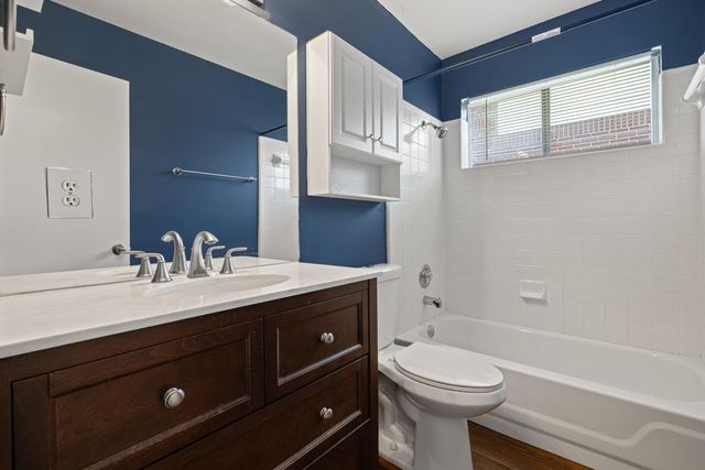 808 Minturn LN, Austin, TX 78748