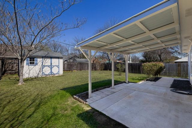 808 Minturn LN, Austin, TX 78748