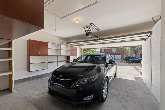 808 Minturn LN, Austin, TX 78748