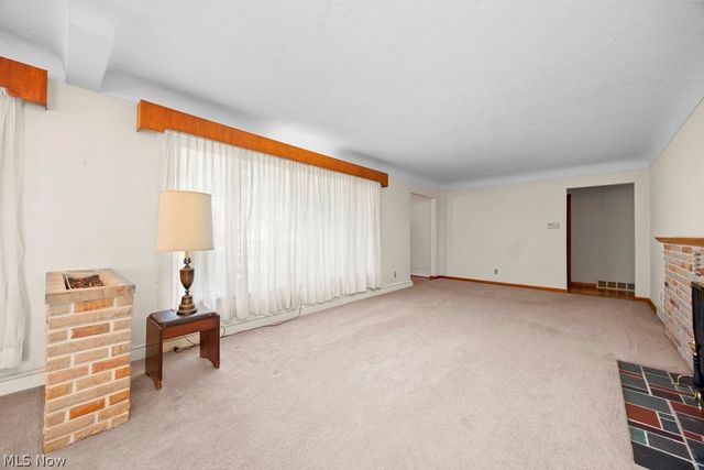 13720 Durkee Road, Grafton, OH 44044