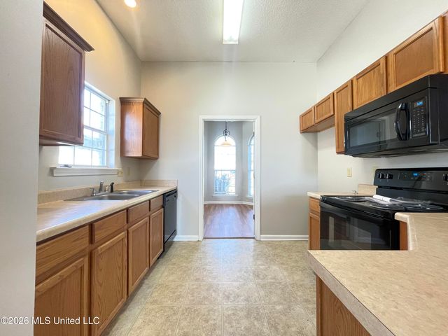 7331 Hunters Forest Drive, Olive Branch, MS 38654