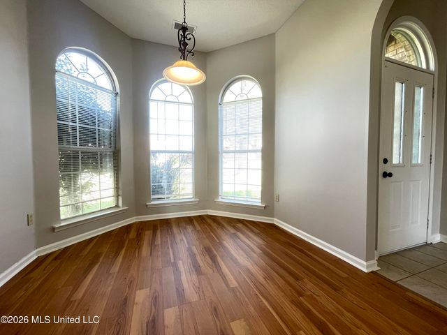 7331 Hunters Forest Drive, Olive Branch, MS 38654