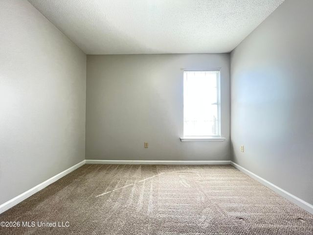 7331 Hunters Forest Drive, Olive Branch, MS 38654