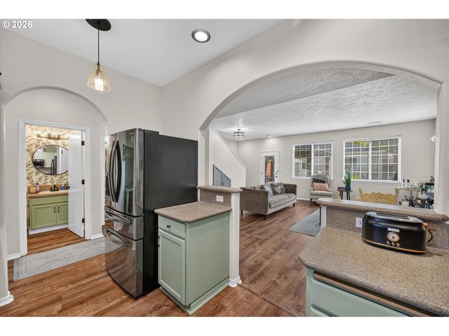 14330 Se PRINCETON VILLAGE Way, Clackamas, OR 97015