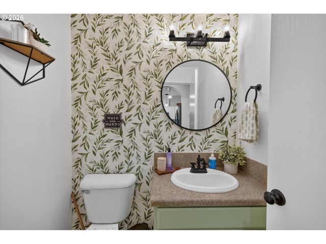 14330 Se PRINCETON VILLAGE Way, Clackamas, OR 97015