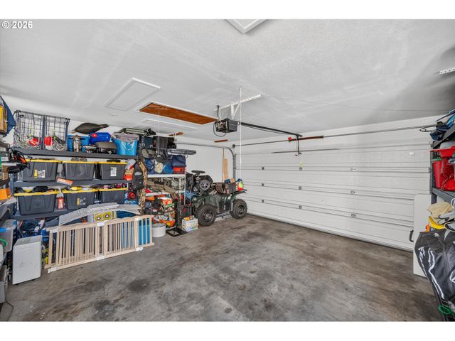 14330 Se PRINCETON VILLAGE Way, Clackamas, OR 97015