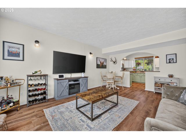 14330 Se PRINCETON VILLAGE Way, Clackamas, OR 97015