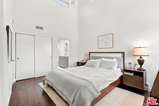 2520 Arizona Avenue 8, Santa Monica, CA 90404