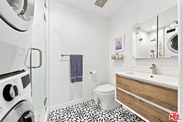2520 Arizona Avenue 8, Santa Monica, CA 90404