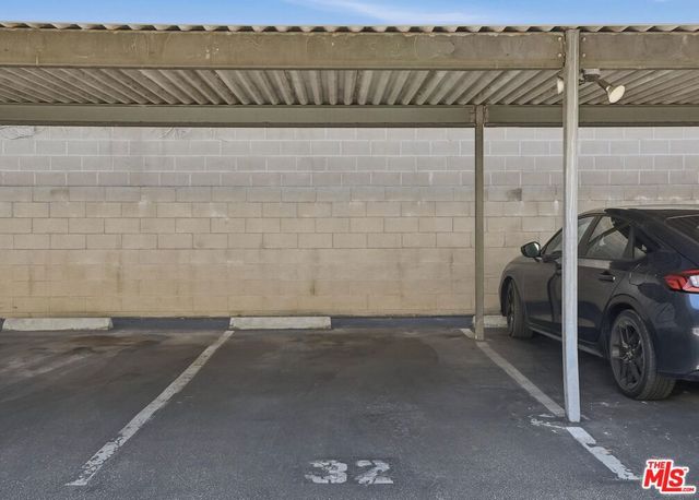 2520 Arizona Avenue 8, Santa Monica, CA 90404