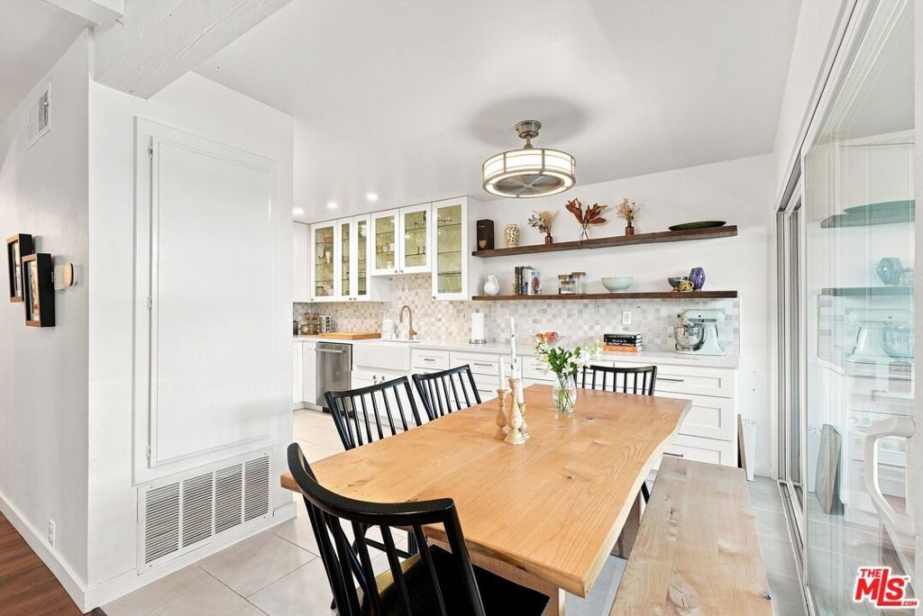 2520 Arizona Avenue 8, Santa Monica, CA 90404 — photo 5