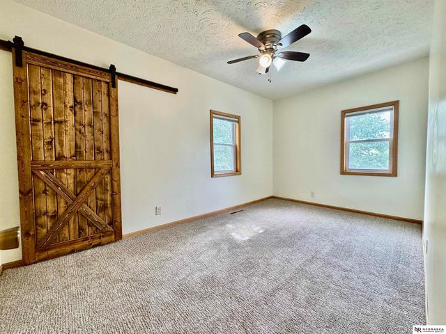 309 N East Avenue, York, NE 68467