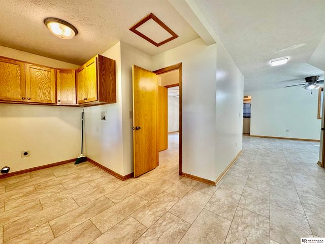 309 N East Avenue, York, NE 68467