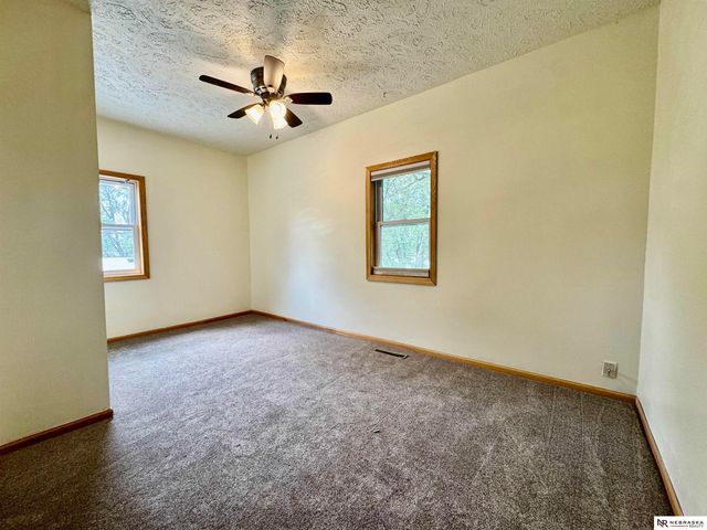 309 N East Avenue, York, NE 68467