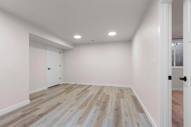 4884 WYLD BERRY WAY, Hobart, WI 54155