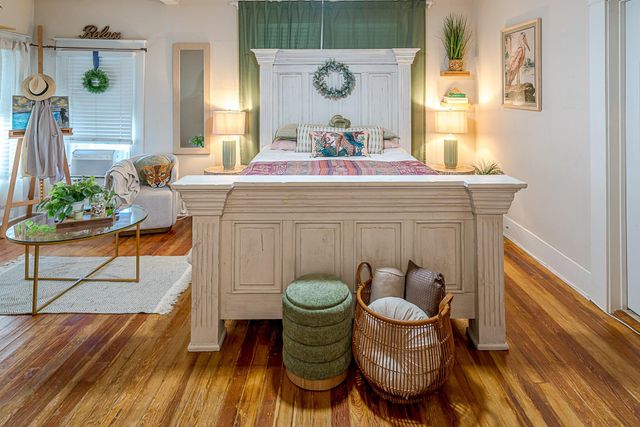 3609 Avenue O, Galveston, TX 77550