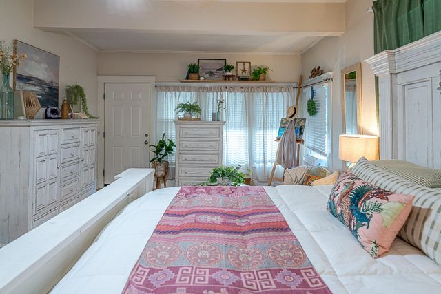 3609 Avenue O, Galveston, TX 77550