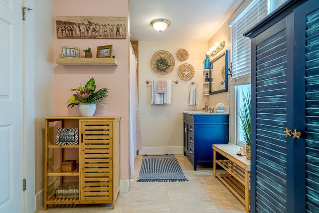 3609 Avenue O, Galveston, TX 77550