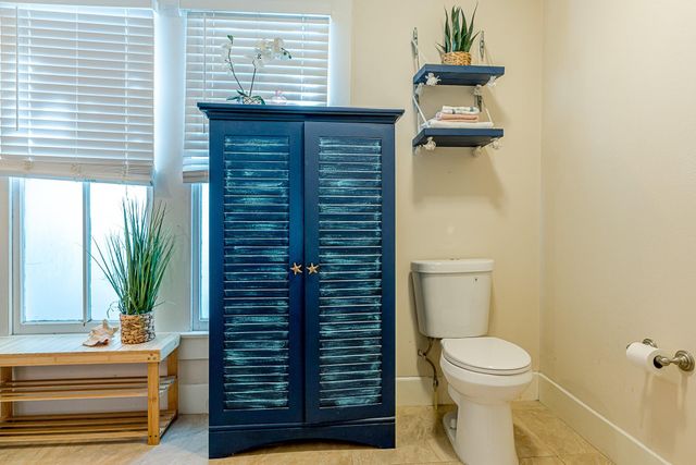 3609 Avenue O, Galveston, TX 77550