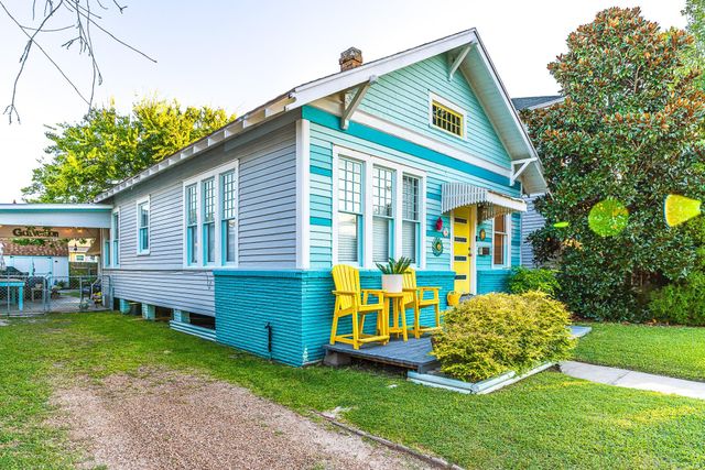 3609 Avenue O, Galveston, TX 77550