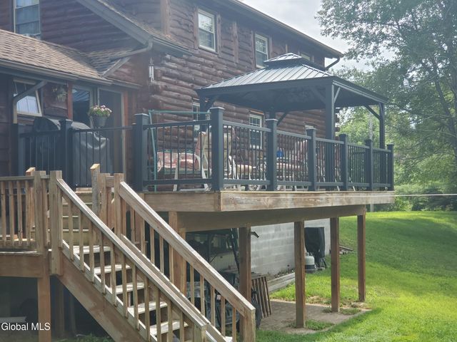 673 County Highway 112, Bleecker, NY 12078