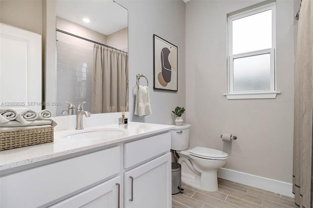 1271 Monument Avenue SE, Palm Bay, FL 32909