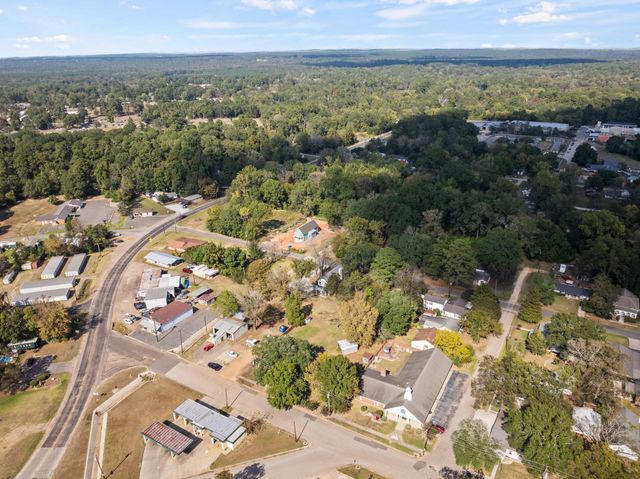 655 N SODA ST, Jefferson, TX 75657