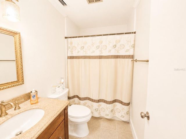9718 HERNANDO COURT, Bradenton, FL 34210