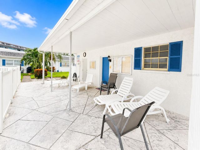9718 HERNANDO COURT, Bradenton, FL 34210