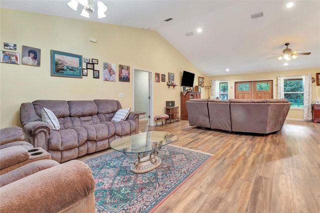 7427 REDWING ROAD, Groveland, FL 34736
