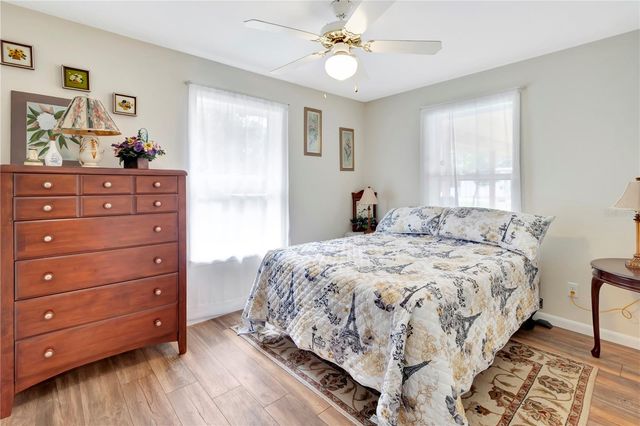 7427 REDWING ROAD, Groveland, FL 34736