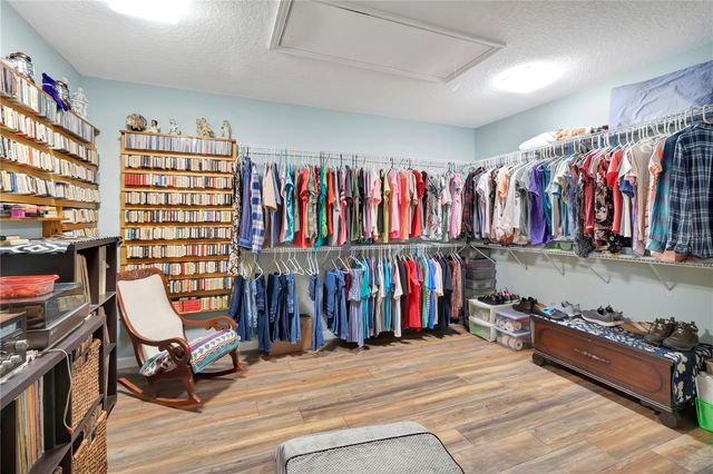 7427 REDWING ROAD, Groveland, FL 34736