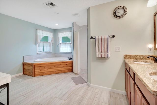 7427 REDWING ROAD, Groveland, FL 34736