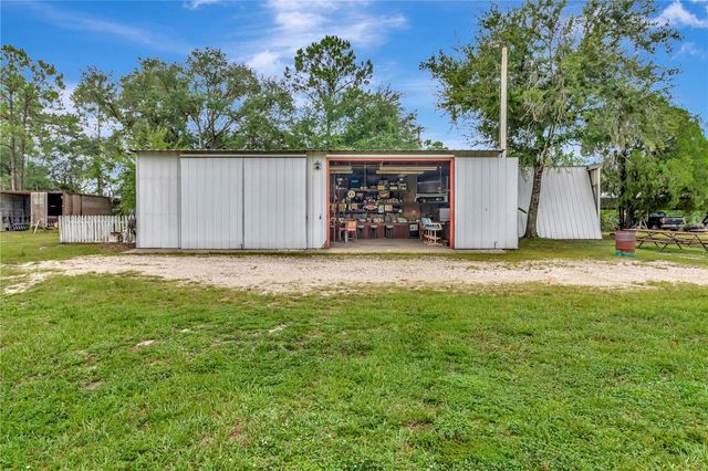 7427 REDWING ROAD, Groveland, FL 34736