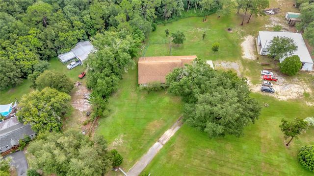 7427 REDWING ROAD, Groveland, FL 34736