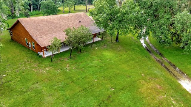 7427 REDWING ROAD, Groveland, FL 34736