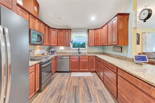 7427 REDWING ROAD, Groveland, FL 34736