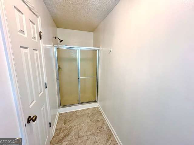 5374 Crown Oaks Drive, Lula, GA 30554