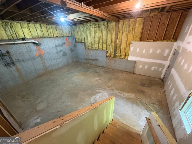 5374 Crown Oaks Drive, Lula, GA 30554