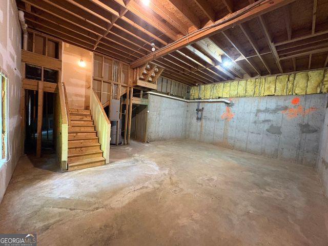 5374 Crown Oaks Drive, Lula, GA 30554